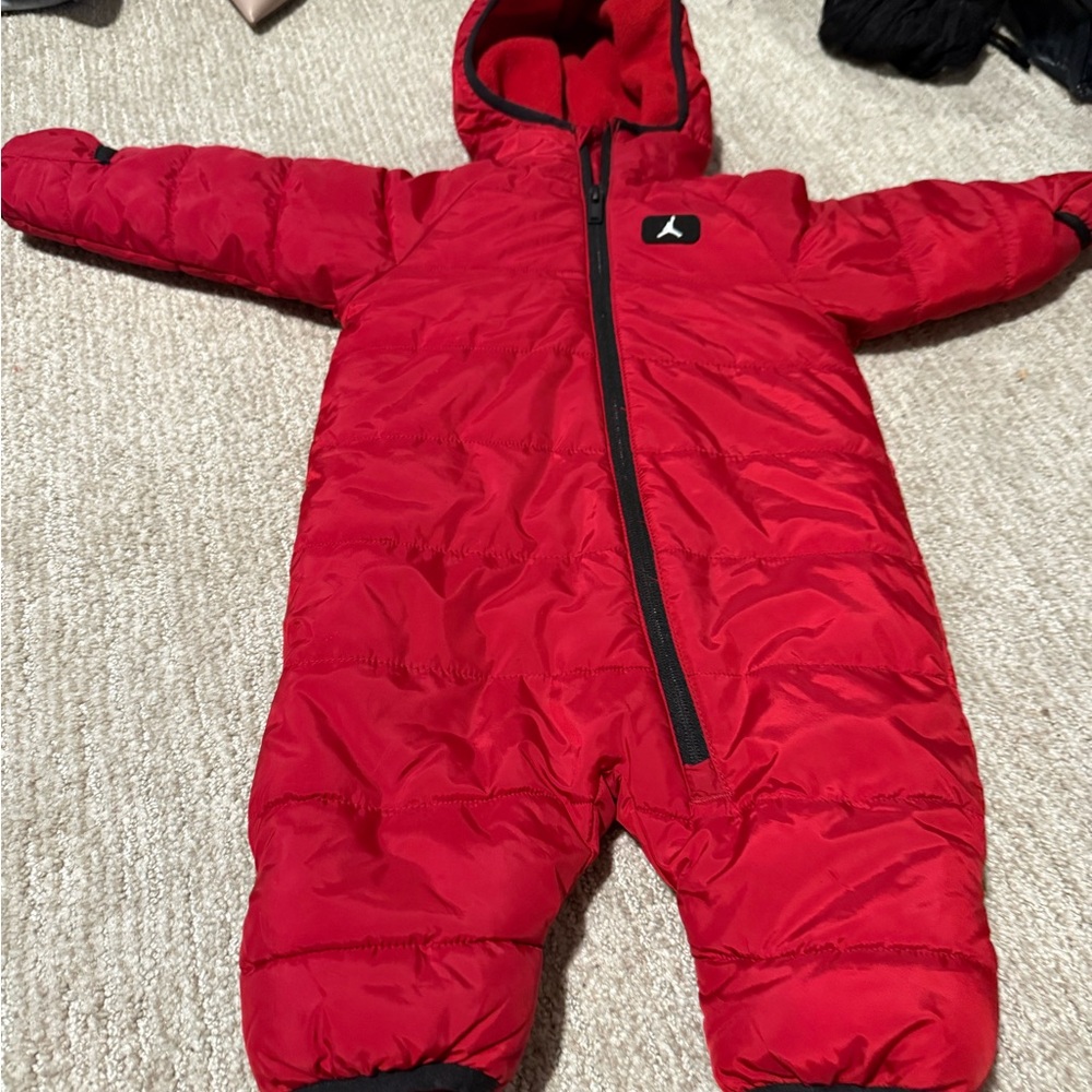 Jordan Baby Red Hooded Snowsuit Bunting 3-6M Jumpman Winter Puffer
